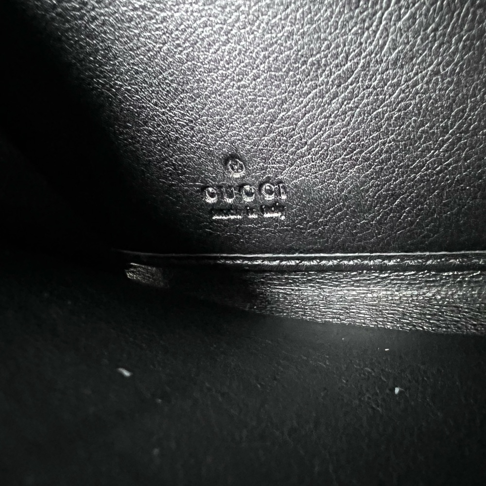 Gucci Guccisima Leather Wallet & Box | Serial No. 112724 2149 Preloved condition - Picture 10 of 10